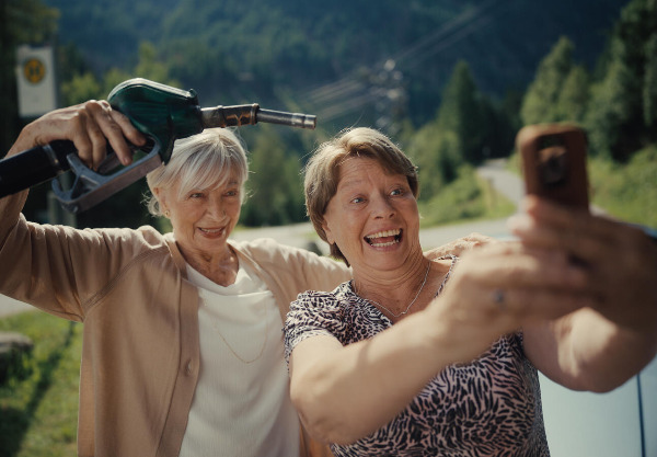 Szenenbild aus "Toni und Helene" | Bild: Alpenrepublik